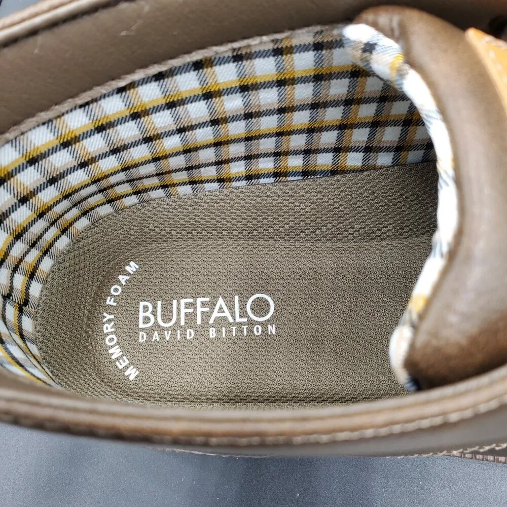 NWT: Buffalo David Bitton Brown Metcalf Chukka Men's Boots, Size 11